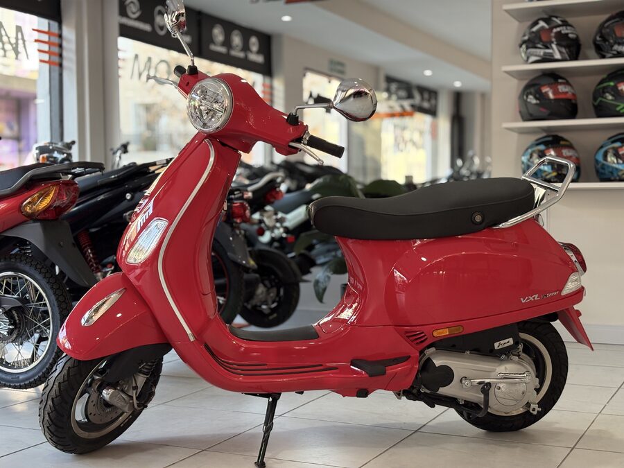 VESPA VXL 150