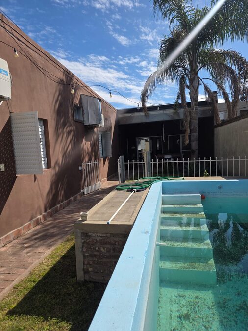 VENTA | Amplia Propiedad con Gran Terreno, Quincho y Pileta