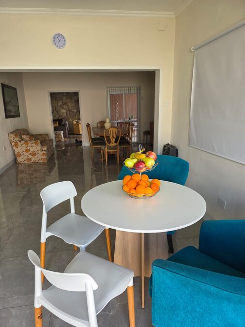 VENTA | Amplia Propiedad con Gran Terreno, Quincho y Pileta