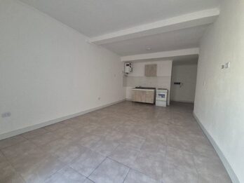 VENTA | Moderno Monoambiente con Patio en Pleno Centro | Ideal Inversores