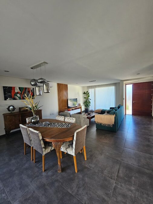 se vende casa zona Acceso Norte