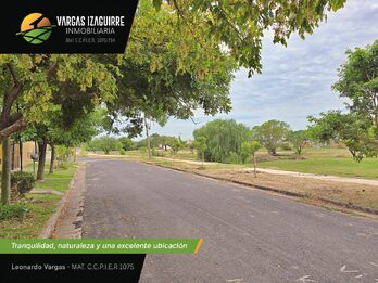 CASA EN VENTA en Oro Verde: OPORTUNIDAD ÚNICA a USD 85.000 Frente a Espacio Verde y a 200 Metros de Ruta 11