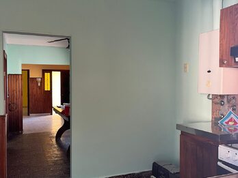 Oportunidad Casa en esquina Blas Parera y Zuviria
