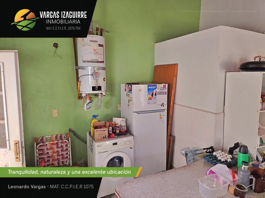 CASA EN VENTA en Oro Verde: OPORTUNIDAD ÚNICA a USD 85.000 Frente a Espacio Verde y a 200 Metros de Ruta 11