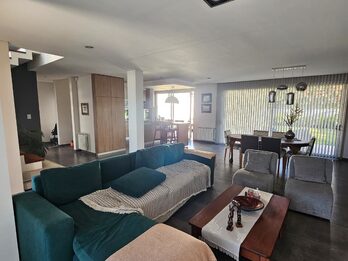 SE VENDE CASA ZONA ACCESO NORTE