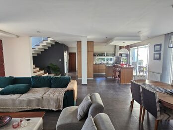 SE VENDE CASA ZONA ACCESO NORTE