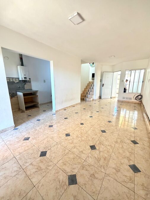 Dúplex Apto Crédito en Venta - Gob. Domínguez 2400, Paraná.