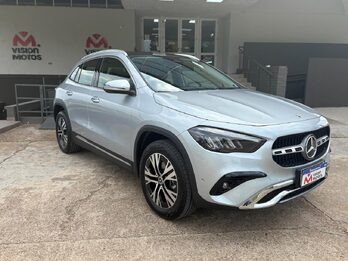 MERCEDES BENZ CLASE GLA 250/200 ¡¡0KM!! Entrega inmediata - Recibo vehículos