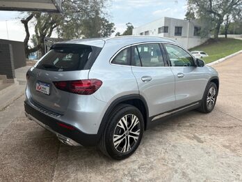 MERCEDES BENZ CLASE GLA 250/200 ¡¡0KM!! Entrega inmediata - Recibo vehículos