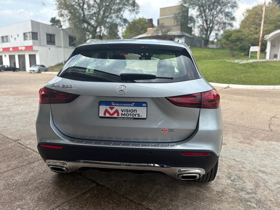 MERCEDES BENZ CLASE GLA 250/200 ¡¡0KM!! Entrega inmediata - Recibo vehículos