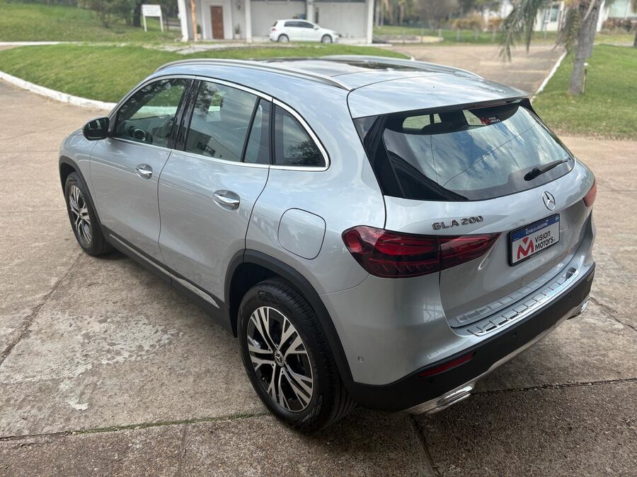 MERCEDES BENZ CLASE GLA 250/200 ¡¡0KM!! Entrega inmediata - Recibo vehículos