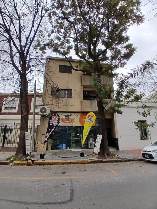 alquilo monoambiente  - Colon 178