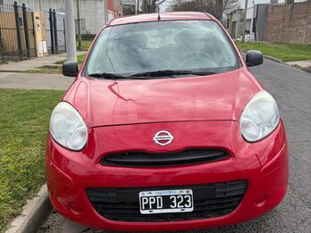 Nissan March 1.6 pure Active
