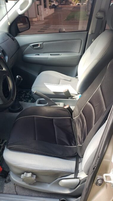 VENDO HILUX 2006 4X4