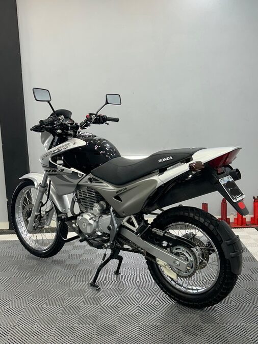 Honda Falcon 400 NX 2013