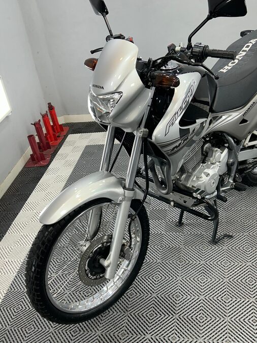 Honda Falcon 400 NX 2013