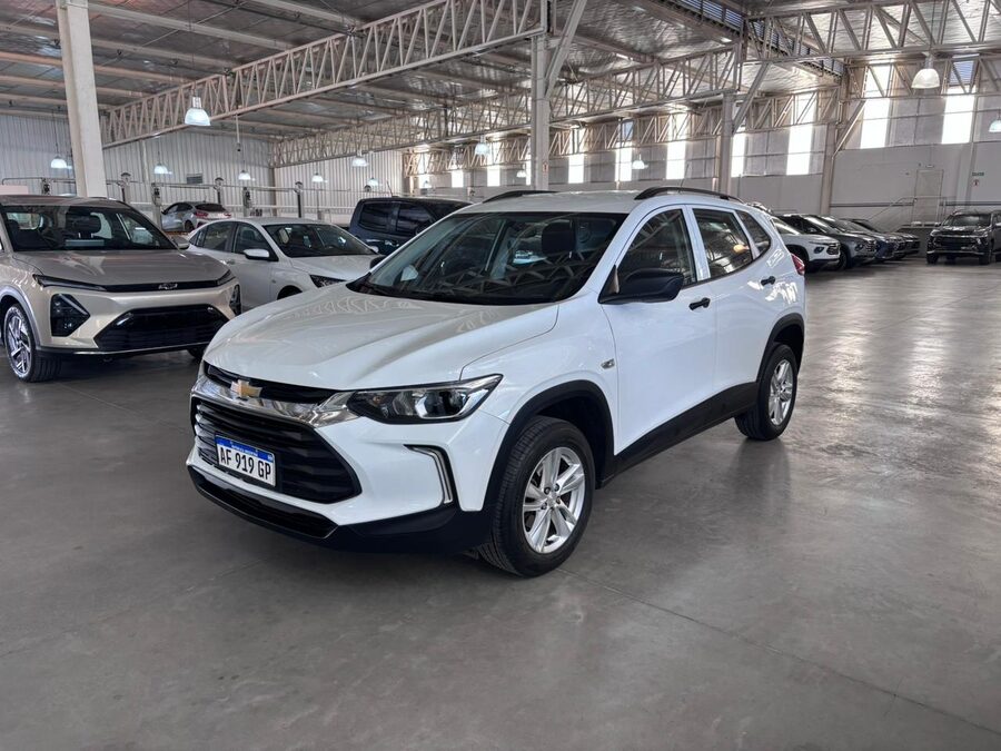 TRACKER 1.2T AT S/BT - AÑO 2023 - 33.109KM
