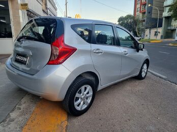 Lo que buscabas acá lo tenes !!! Nissan Note 1.6 MT / 2018  Sense Pure Drive