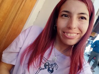 Me ofrezco como empleada doméstica/ cuidados de niños o atención al cliente