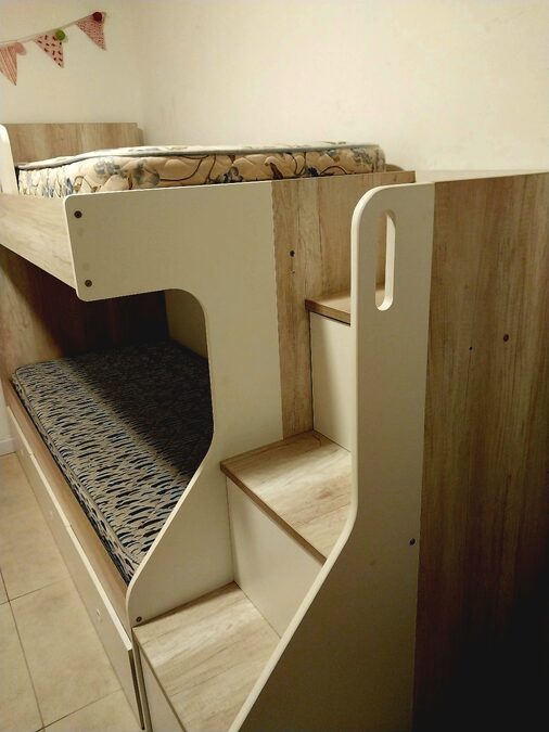 ¡¡¡Imperdible Oportunidad!!! Cama Cucheta Valenziana Con múltiples cajones