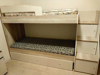 ¡¡¡Imperdible Oportunidad!!! Cama Cucheta Valenziana Con múltiples cajones