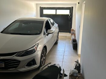Casa en Venta - Zona Lopez Jordan y Acc. Norte