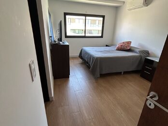 Casa en Venta - Zona Lopez Jordan y Acc. Norte