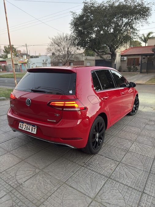 Volkswagen Golf TSI 1.4T DSG Confortline 2018