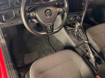Volkswagen Golf TSI 1.4T DSG Confortline 2018