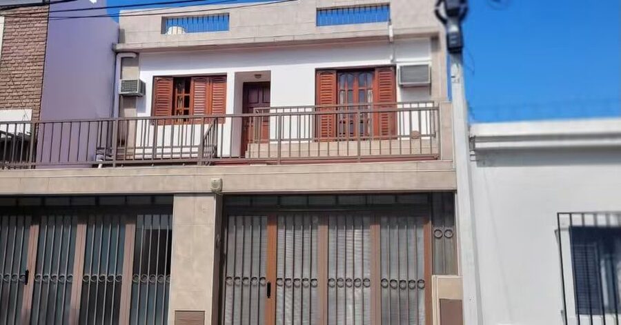 CASA EN VENTA en calle Paraguay PARANÁ