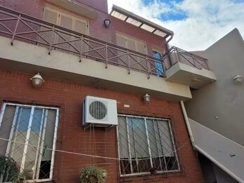 CASA EN VENTA en calle Paraguay PARANÁ