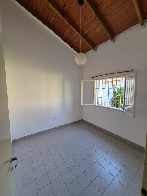 VENDE CASA ZONA ACCESO NORTE