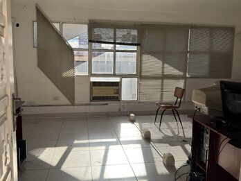 OFICINA EN ALQUILER – EXCELENTE UBICACIÓN COMERCIAL