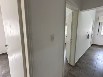 Casa Dos Dormitorios / Juan Garrigo 952