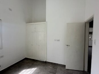 Casa Dos Dormitorios / Juan Garrigo 952