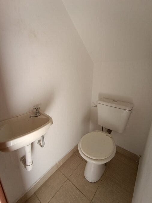 DUPLEX