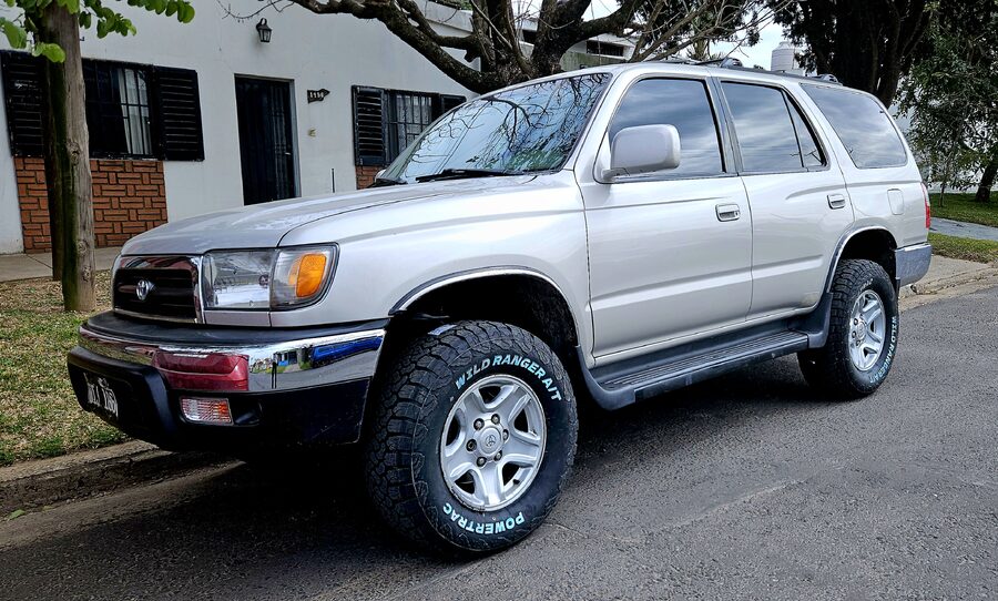 Toyota SW4 4x4 2000