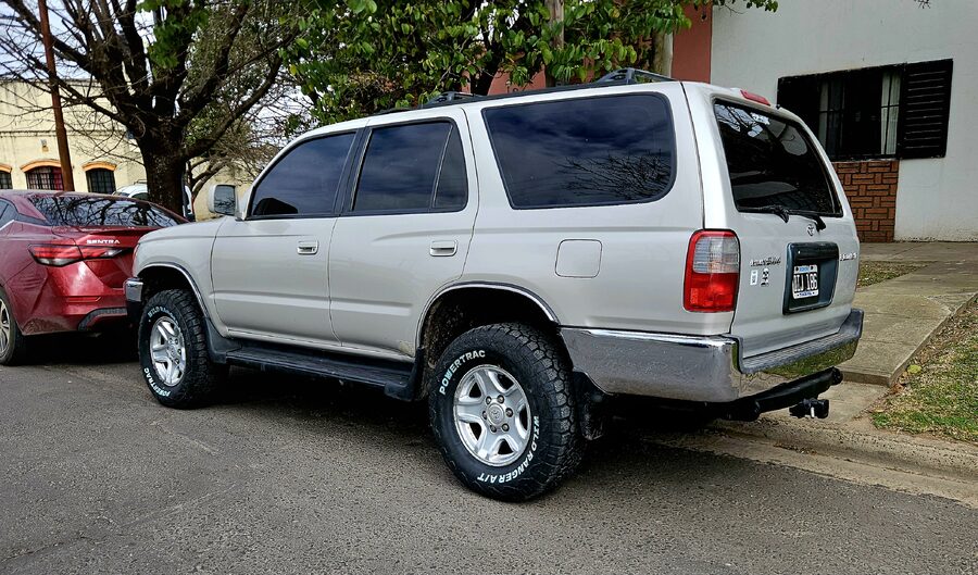 Toyota SW4 4x4 2000