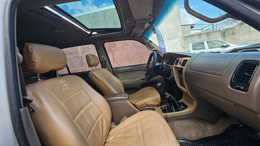 Toyota SW4 4x4 2000