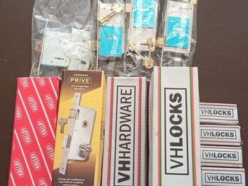 Vendo cerraduras para precio individual mandar por privado