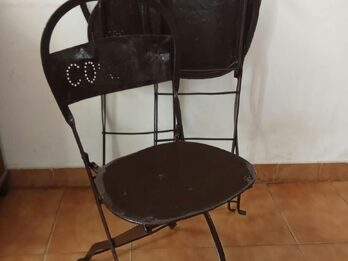 Vendo sillas de fierro en muy buen estado