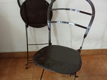 Vendo sillas de fierro en muy buen estado