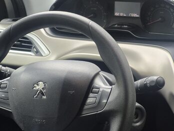 Peugeot 2008 Allure 2017