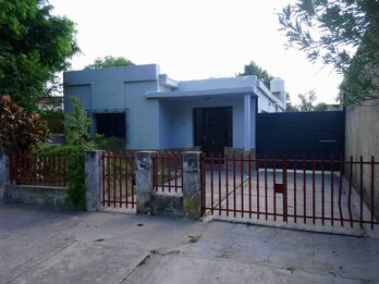 PARTICULAR ALQUILA CASA CON GALPÓN