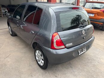 Clio confort abs 2014 81.000km. Vendo o permuto mayor-menor