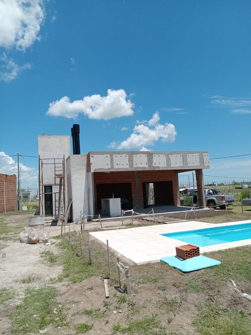 TENES TU CREDITO IAPV?  NOSOTROS CONSTRUIMOS TU VIVIENDA!