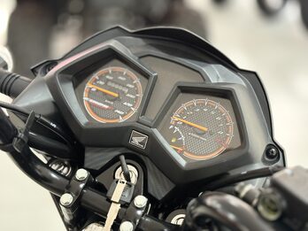 HONDA TWISTER CB 125F