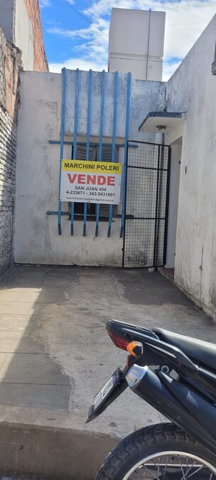 VENDO CASA PARA RECICLAR | PARANÁ