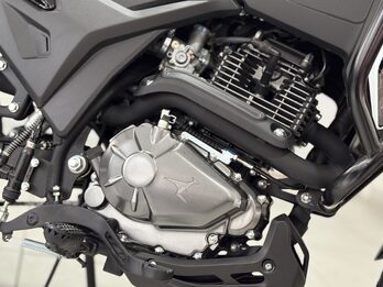 CORVEN TRIAX 250 ADV