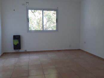 Alquilamos MONOAMBIENTE Calle Derqui 773